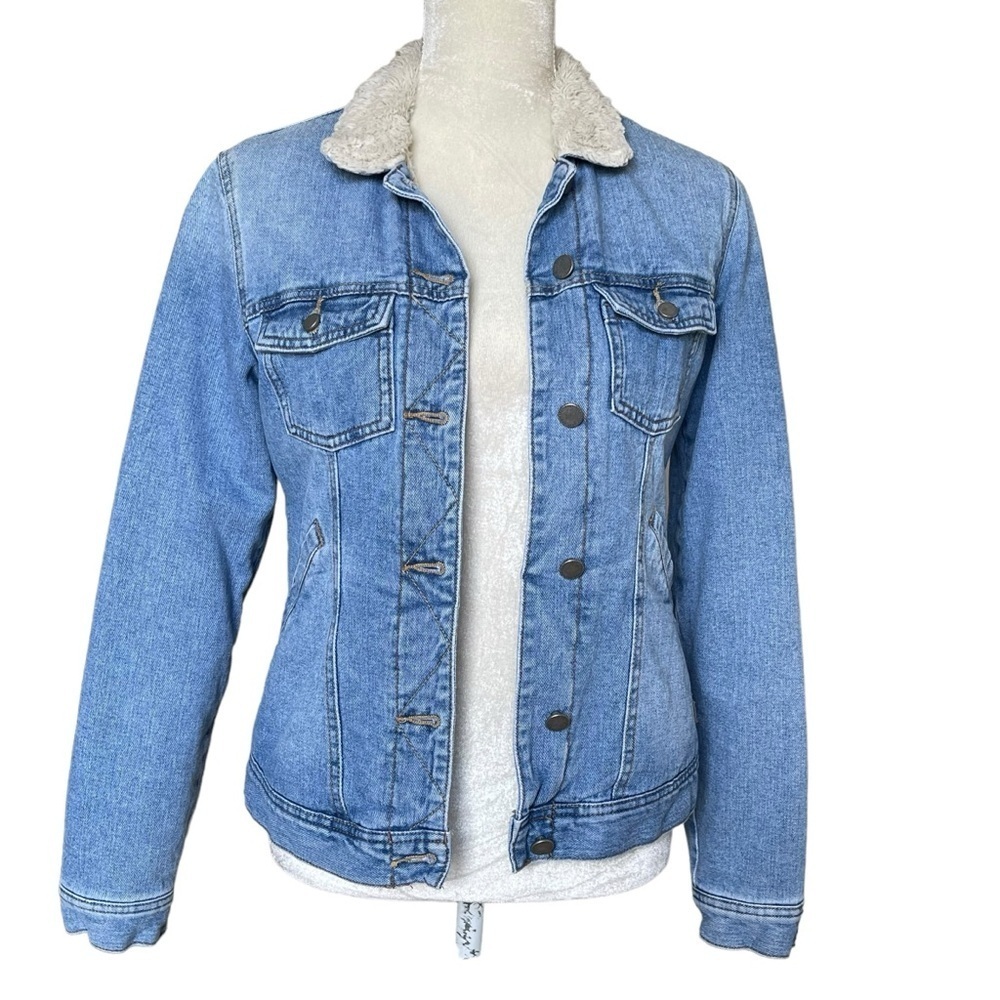 Roxy Faux Shearling Blue Denim Jacket Women’s Size XS Comfy Cozy Winter Fall